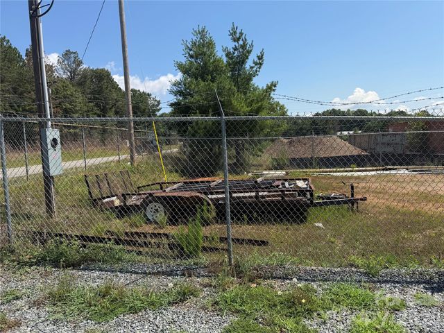 5166 Slanting Bridge Road, Denver, NC 28037