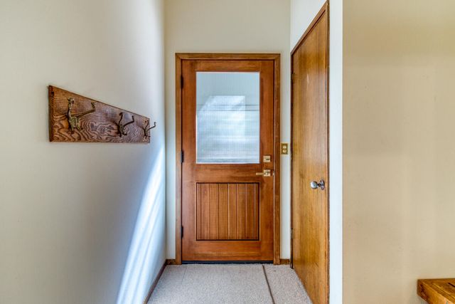 70675 Pasque Flower SM80, Black Butte Ranch, OR 97759