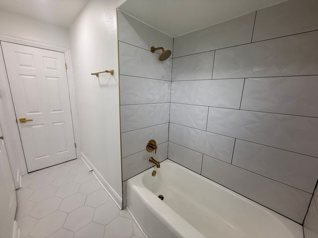 698 E Sibley Boulevard, Dolton, IL 60419
