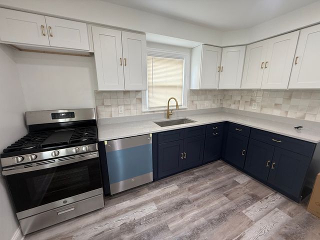 698 E Sibley Boulevard, Dolton, IL 60419