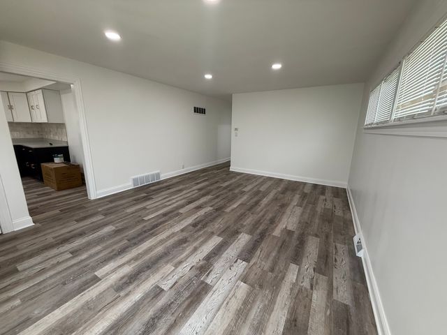 698 E Sibley Boulevard, Dolton, IL 60419