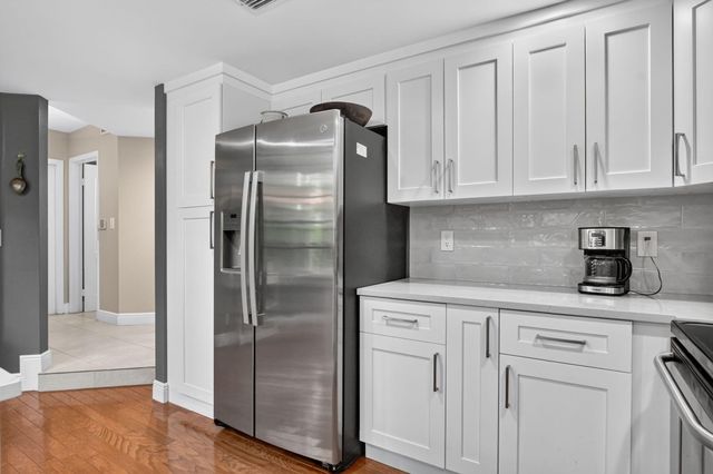 7913 La Mirada Drive, Boca Raton, FL 33433