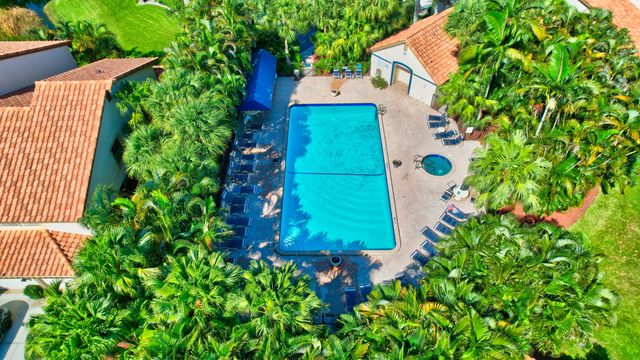 7913 La Mirada Drive, Boca Raton, FL 33433