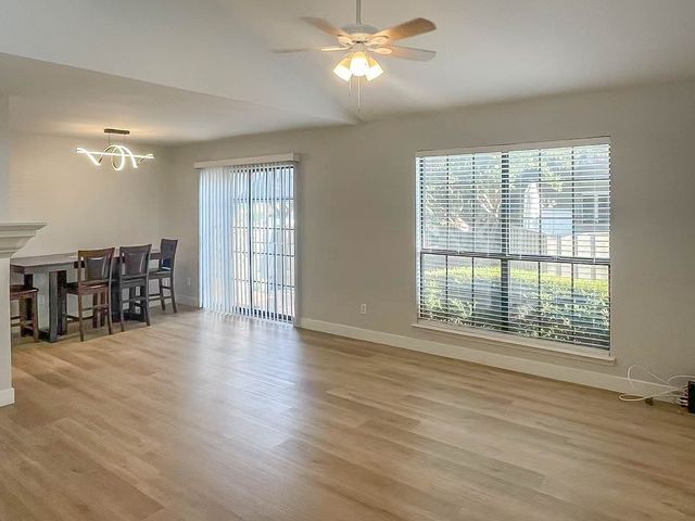 332 W Harwood Road B, Hurst, TX 76054