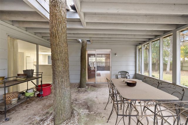 8705 Silverhill LN, Austin, TX 78759