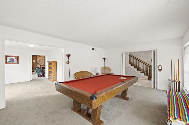 8705 Silverhill LN, Austin, TX 78759