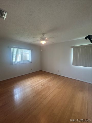8839 E Sandpiper Drive, Inverness, FL 34450