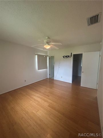 8839 E Sandpiper Drive, Inverness, FL 34450
