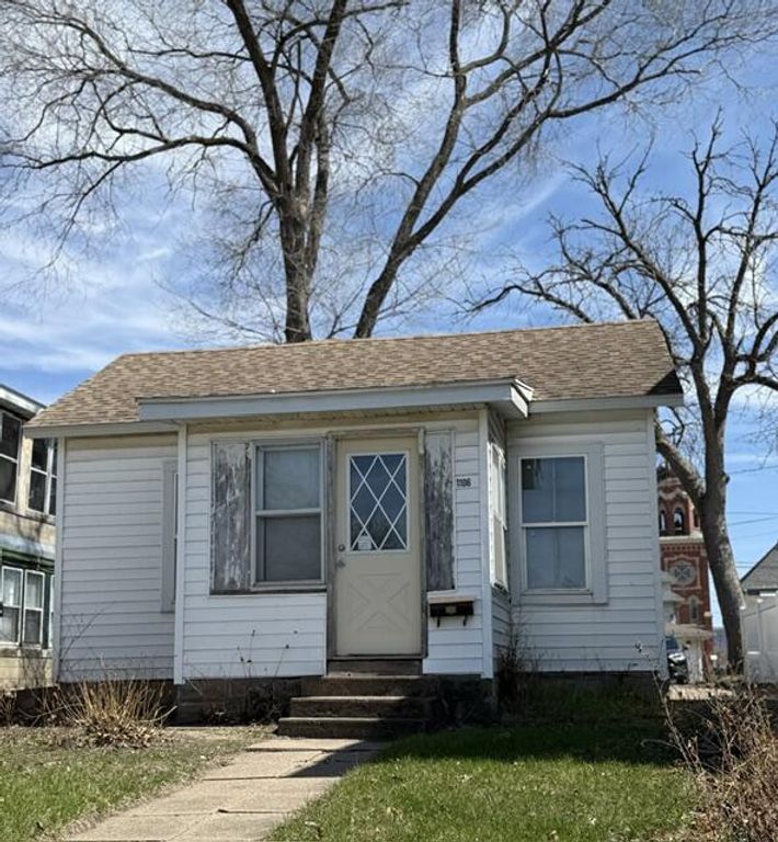1106 Rose STREET, La Crosse, WI 54603