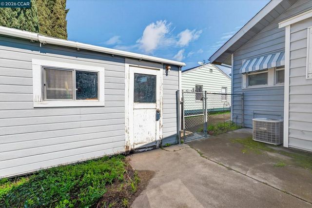 1516 C St, Antioch, CA 94509