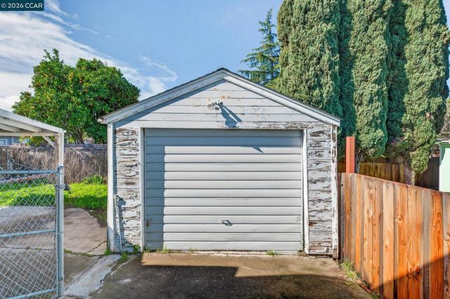 1516 C St, Antioch, CA 94509