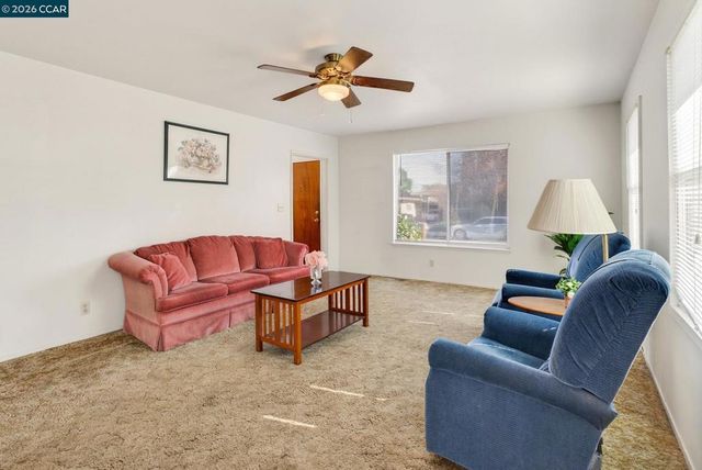 1516 C St, Antioch, CA 94509