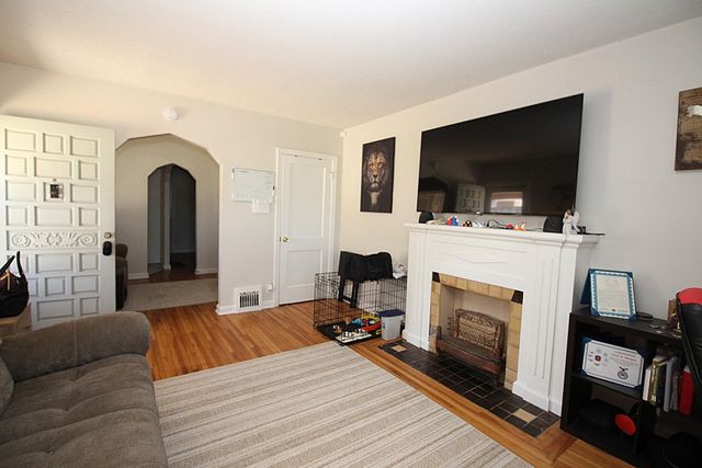 530 S Yale St, Wichita, KS 67218