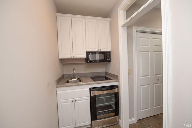 908 Rainbow Court, Lafayette, IN 47904