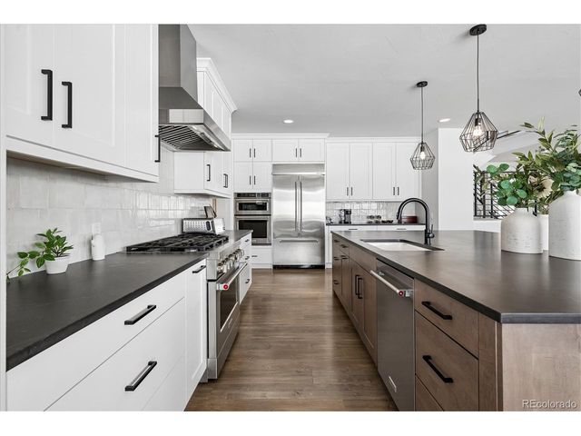 5601 Raintree Dr, Parker, CO 80134