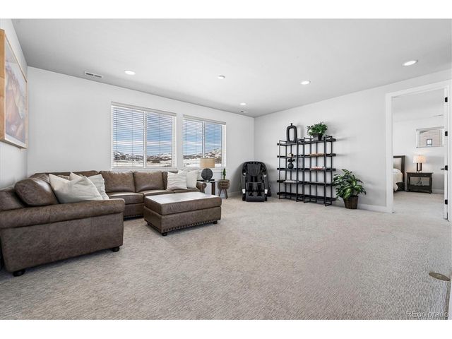 5601 Raintree Dr, Parker, CO 80134