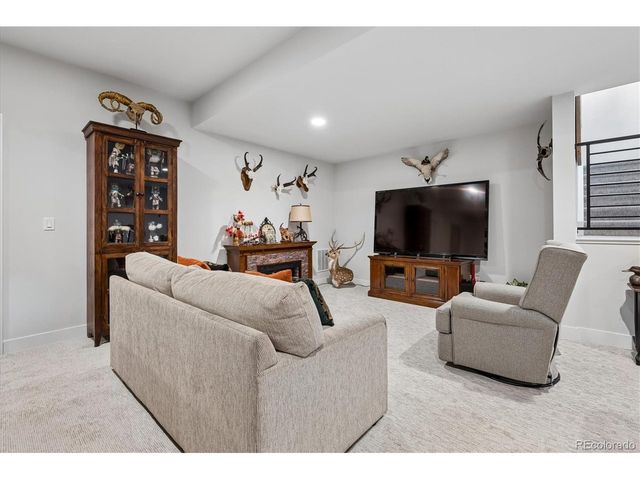 5601 Raintree Dr, Parker, CO 80134