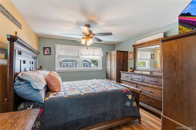 19 Westbridge Drive, Babylon, NY 11702
