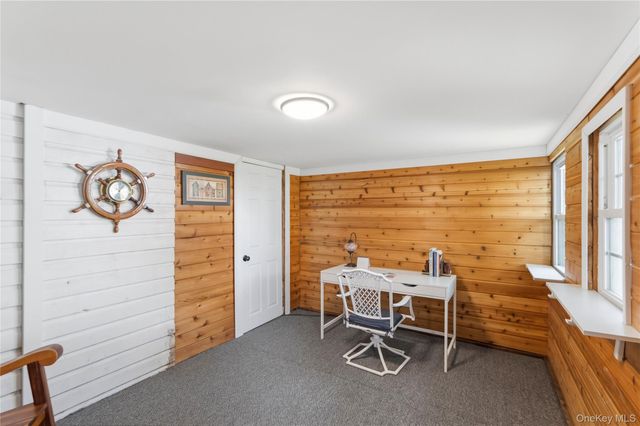 19 Westbridge Drive, Babylon, NY 11702
