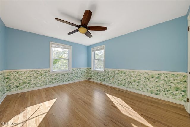 1532 Parkwood Road, Lakewood, OH 44107