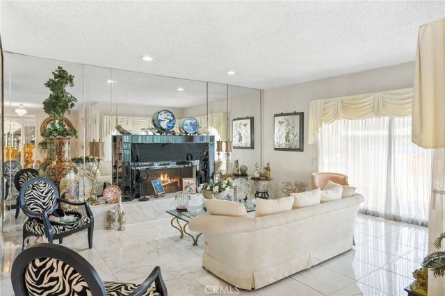 4160 Don Jose Drive, Los Angeles, CA 90008