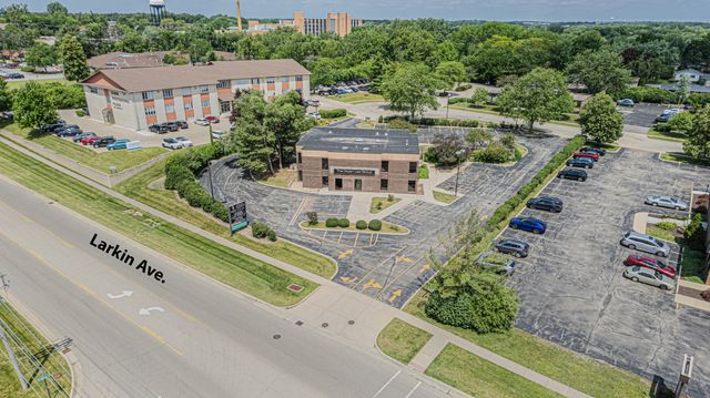 1800 Larkin Avenue, Elgin, IL 60123