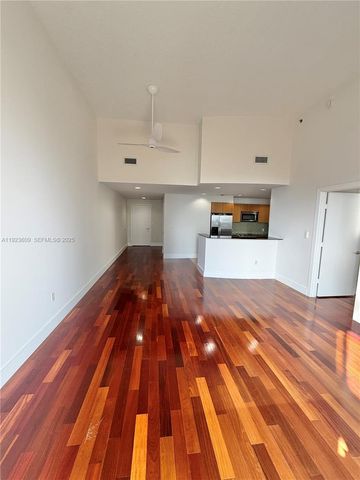 1060 Brickell Ave 4103, Miami, FL 33131