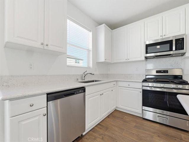 12338 Pinos Verde, Victorville, CA 92392