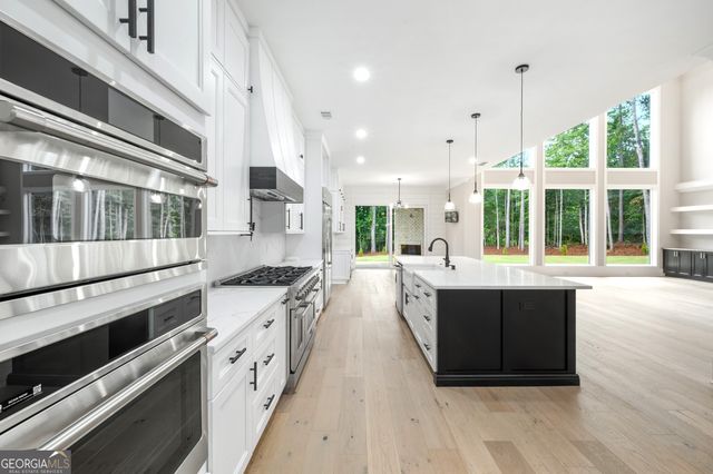 2101 E Maddox Road, Buford, GA 30519