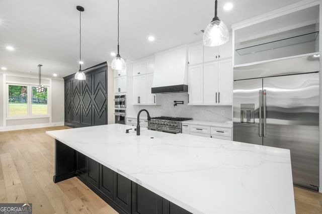 2101 E Maddox Road, Buford, GA 30519