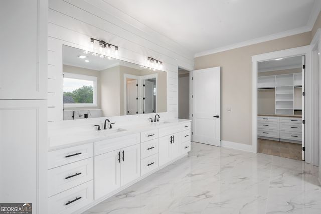 2101 E Maddox Road, Buford, GA 30519