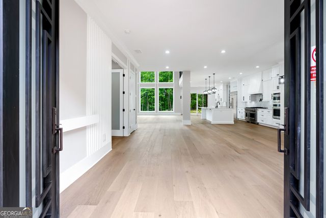 2101 E Maddox Road, Buford, GA 30519