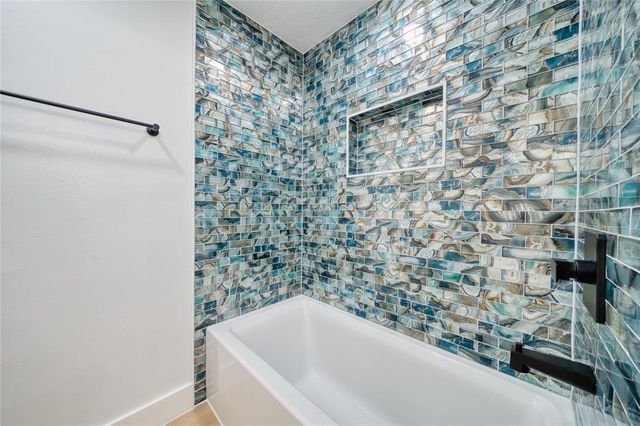 7906 Duffield Lane, Houston, TX 77071