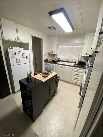 12680 4th Street 39, Yucaipa, CA 92399
