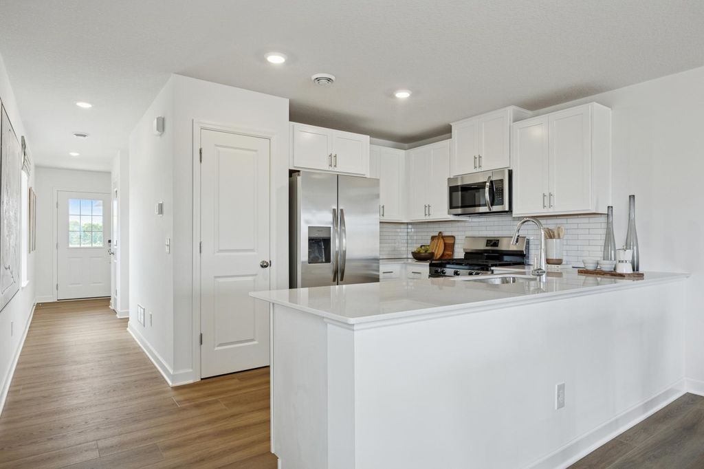 4785 218th Street W, Farmington, MN 55024