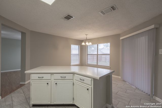 8018 Copper Trail Dr, San Antonio, TX 78244