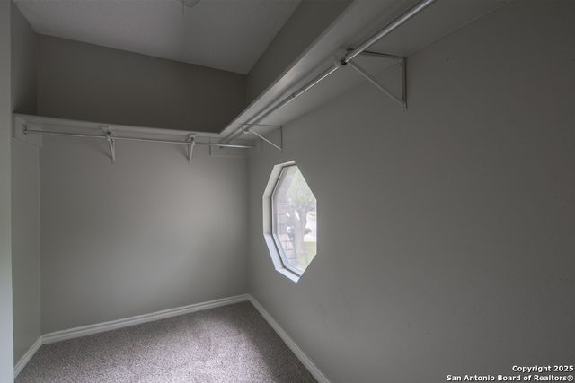 8018 Copper Trail Dr, San Antonio, TX 78244