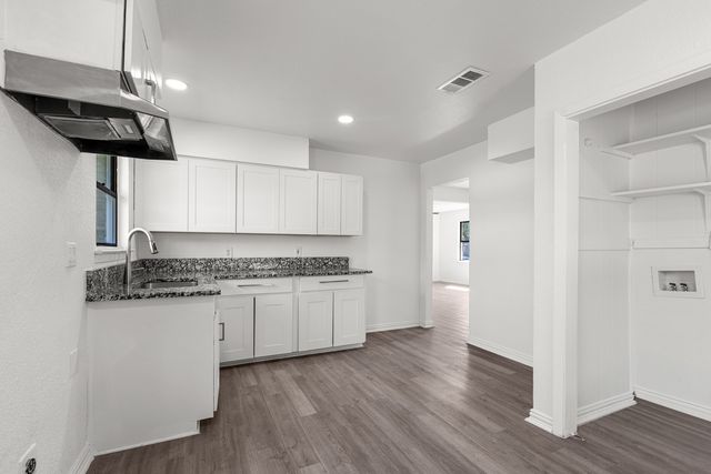 1706 Dorothy Drive, Grand Prairie, TX 75051