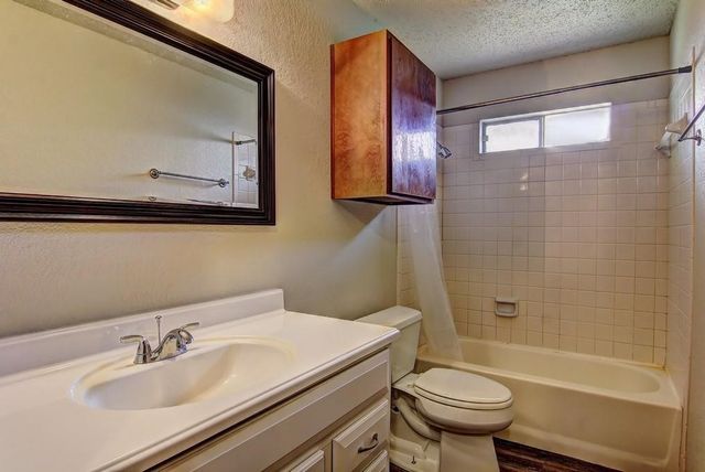 3810 Brookhill Dr, Corpus Christi, TX 78410