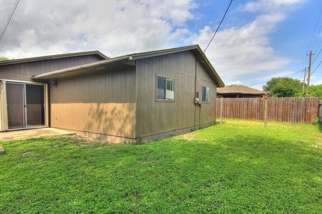 3810 Brookhill Dr, Corpus Christi, TX 78410