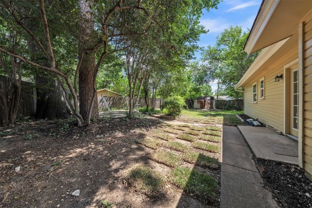 1801 Anderson Street, Irving, TX 75062