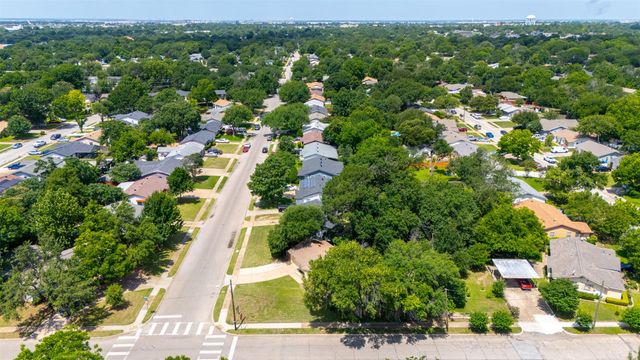 1801 Anderson Street, Irving, TX 75062