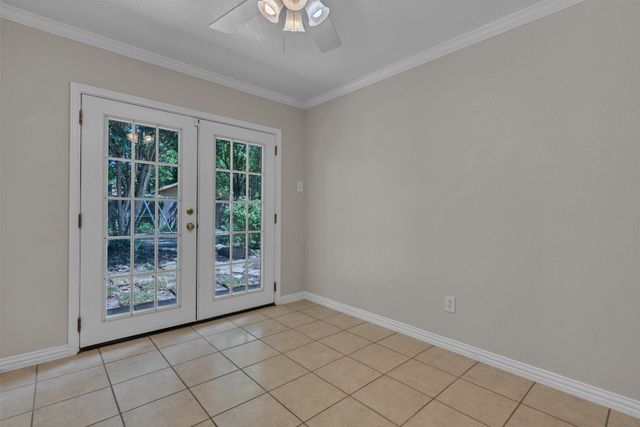 1801 Anderson Street, Irving, TX 75062