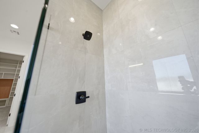 2347 E 135th Drive S, Bixby, OK 74008