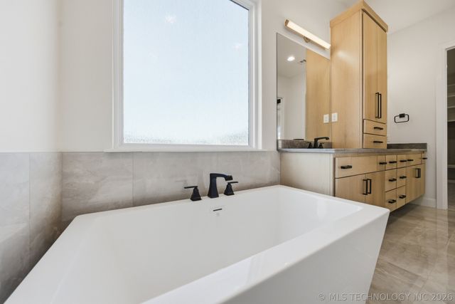 2347 E 135th Drive S, Bixby, OK 74008