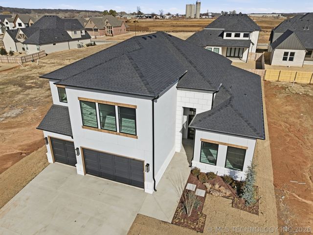 2347 E 135th Drive S, Bixby, OK 74008