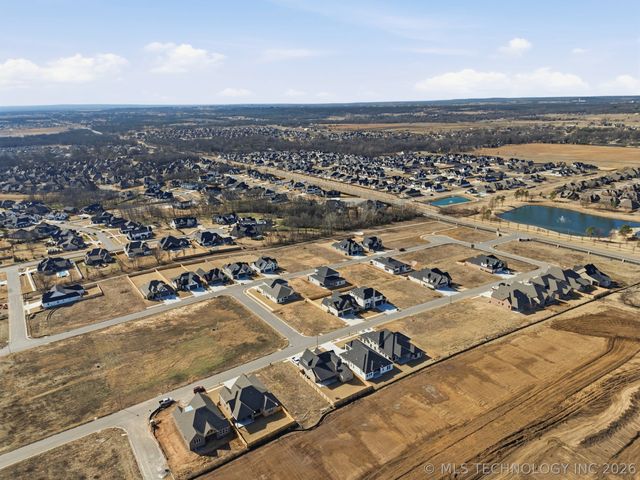 2347 E 135th Drive S, Bixby, OK 74008