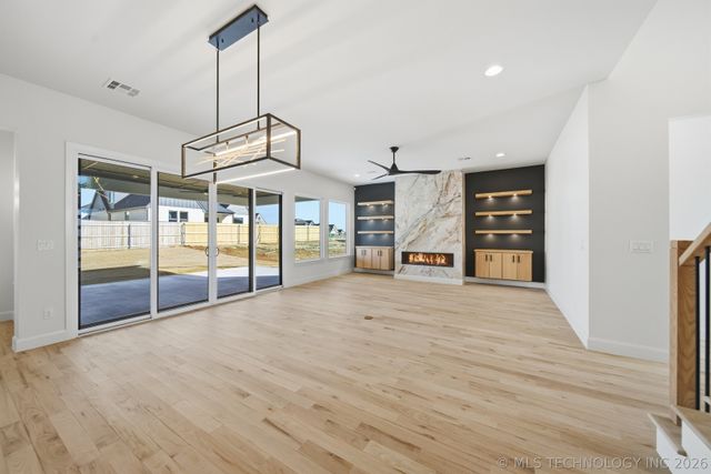 2347 E 135th Drive S, Bixby, OK 74008