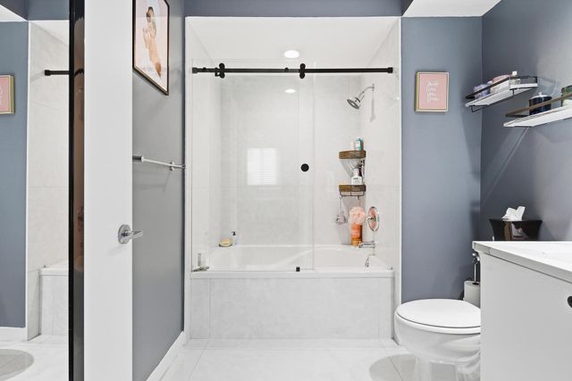 1551 N Flagler Drive 605, West Palm Beach, FL 33401