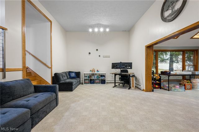 800 Emerson Avenue NW, North Canton, OH 44720